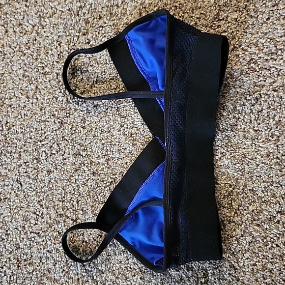 Fabletics x Demi Lovato Sports Bra - Picture 2 of 2